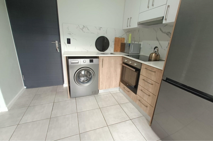 1 Bedroom Property for Sale in Table View Western Cape